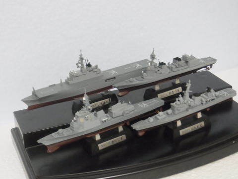 現用艦船キットコレクション　おおすみ型　LCAC